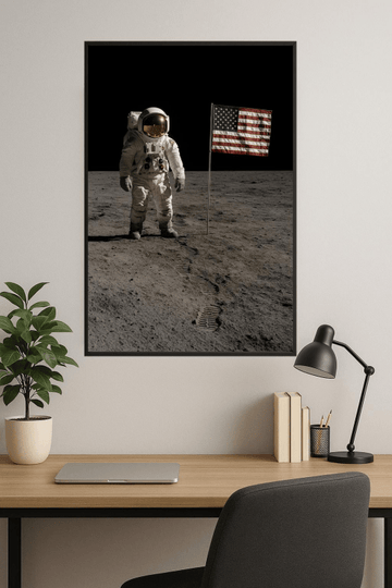 Astronauta Na Księżycu - CasaNookDecor – plakat do druku