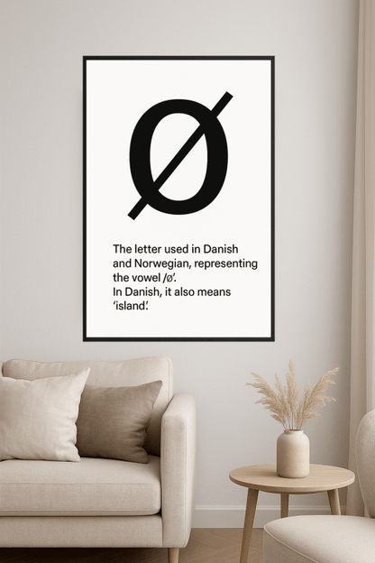 Minimalistyczny Druk Litery Ø - CasaNookDecor