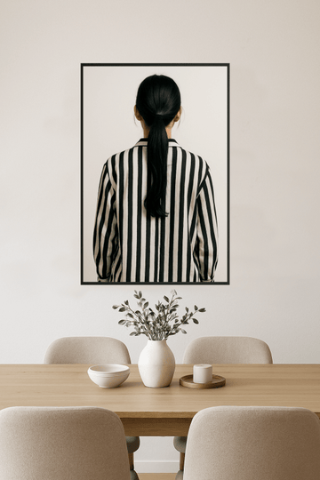 Obraz Sztuki z Paskowaną Koszulą - CasaNookDecor